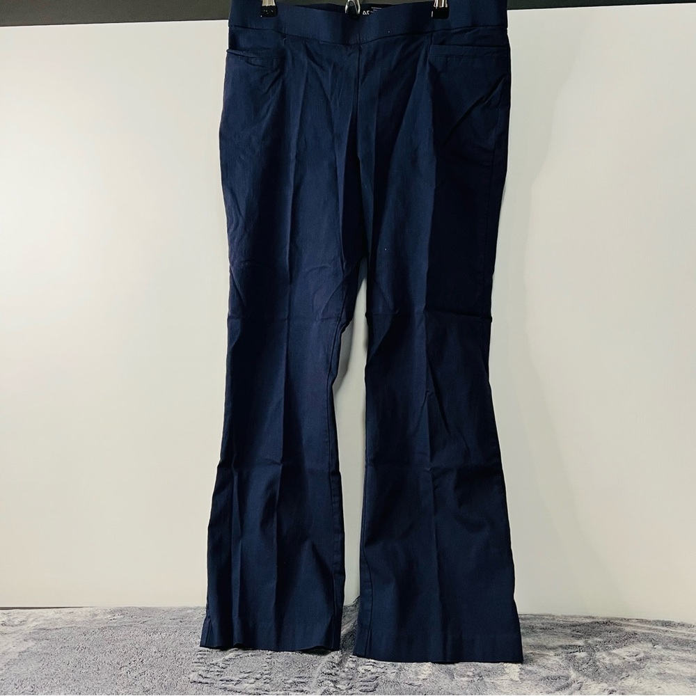 Apt. 9 Modern Fit Women’s Navy Blue Pants Size 10P